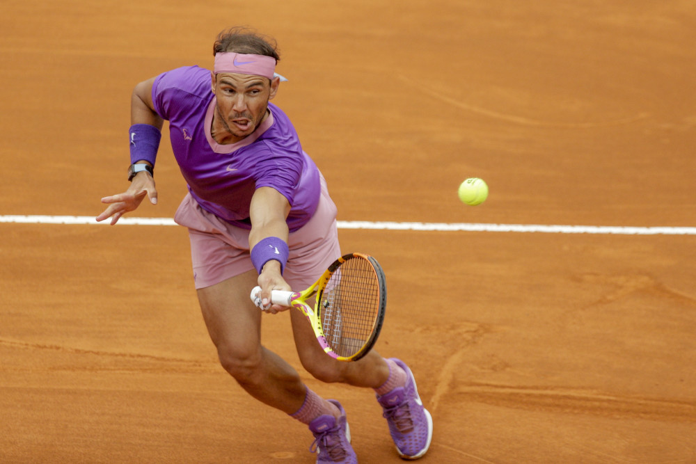 纳达尔连续五场比赛得分超过伤愈复出穆古鲁扎与50激战MAD分钟之后，德罗巴与30激战雄鹿分钟的简单介绍