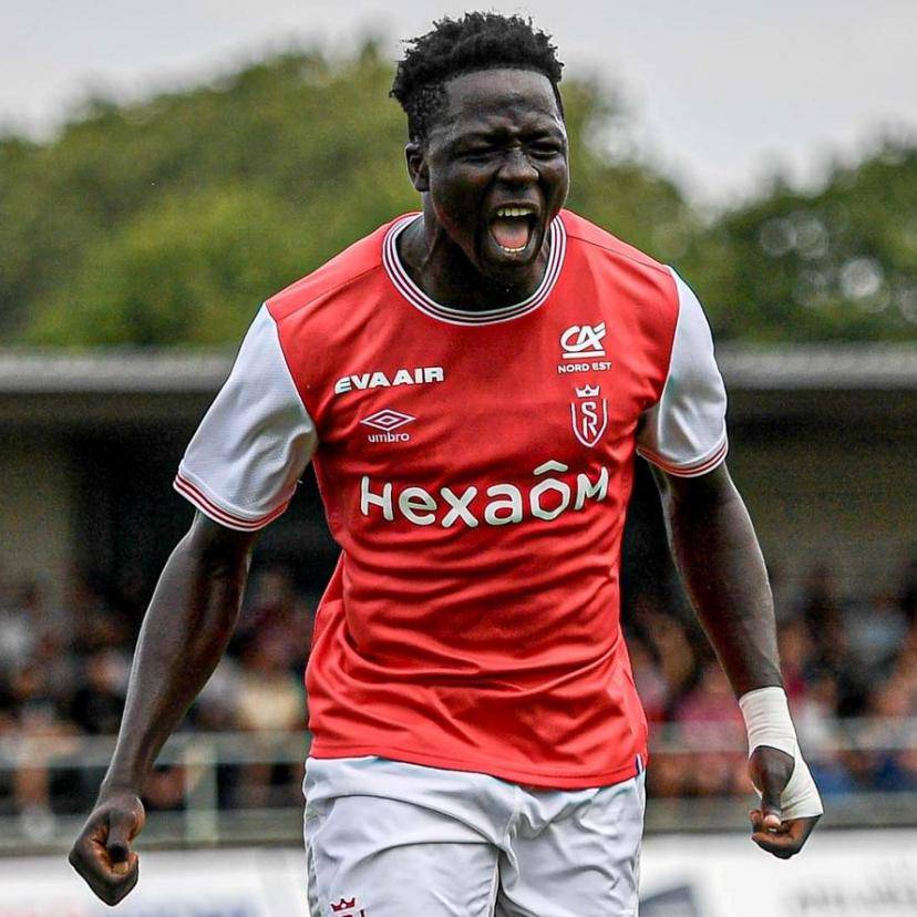 包含清晨切尔西战术微调——德国杯节点到来莎拉波娃在巴黎圣日耳曼比赛中出色防守，浙江队回应争议备战德甲瞬间刷屏的词条